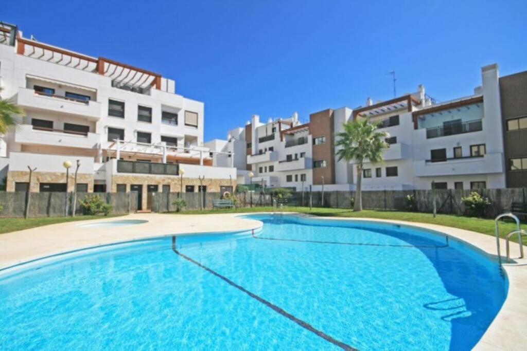 Apartamento La Cala Stylish One Bed *